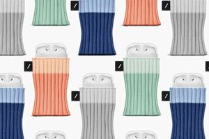 Чохли-шапочки для AirPods у стилі iPod Socks