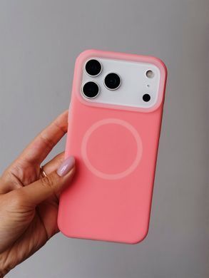 Чехол Matte Neon with MagSafe для iPhone 17 Purple