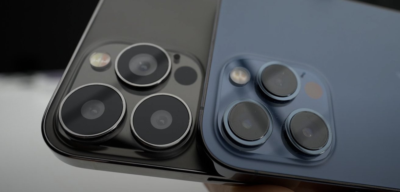 iPhone 12 Pro та iPhone 13 Pro